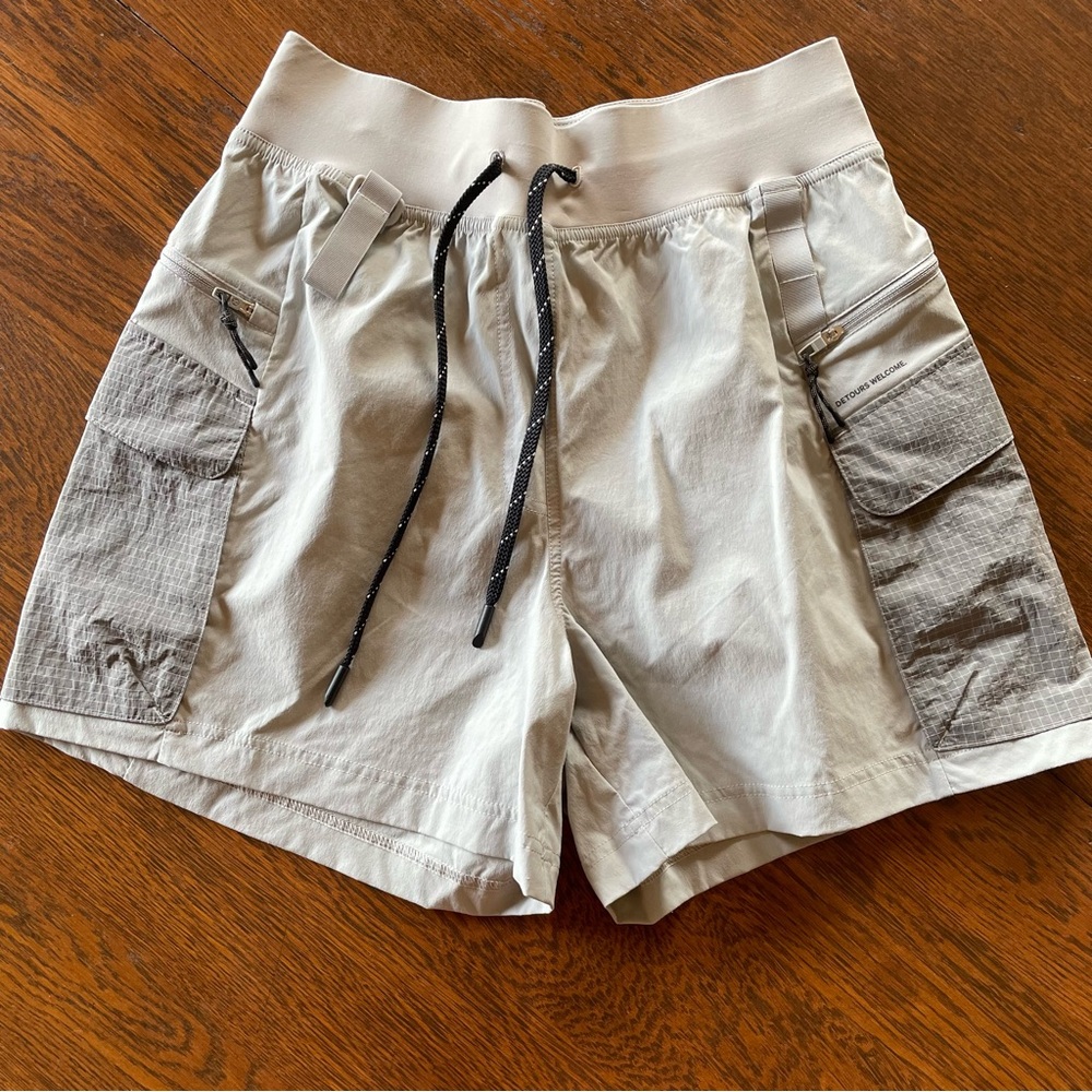 Lululemon Multi Pocket Cargo Hiking Shorts